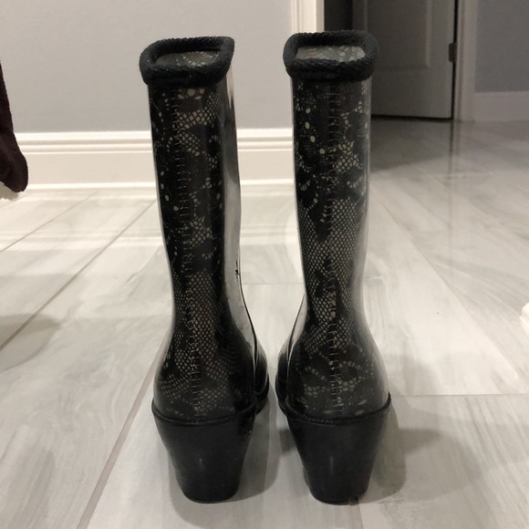 Henry Ferrera Rain Boots - Picture 6 of 6